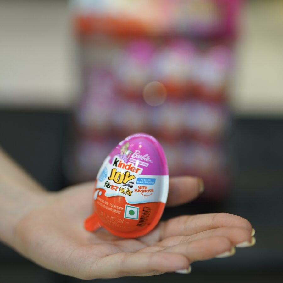 کیندر جوی دخترانه (Kinder Joy for Girls)