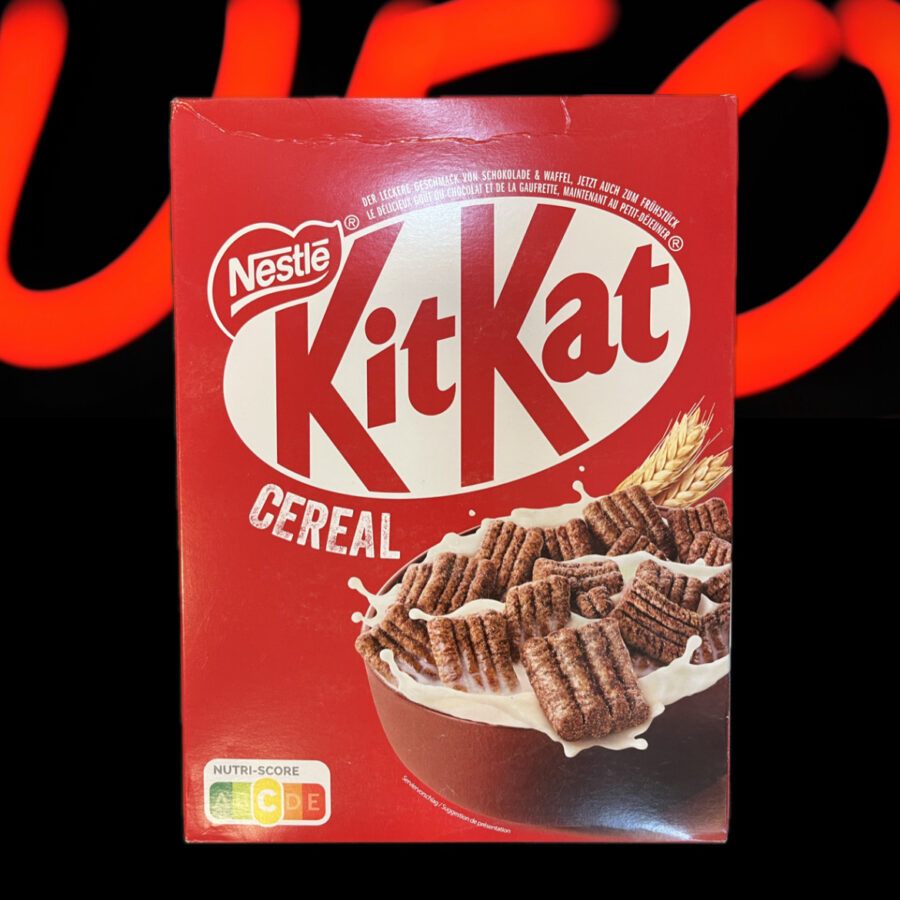 کورن فلکس بالشتی کیت‌کت (KitKat Cereal)