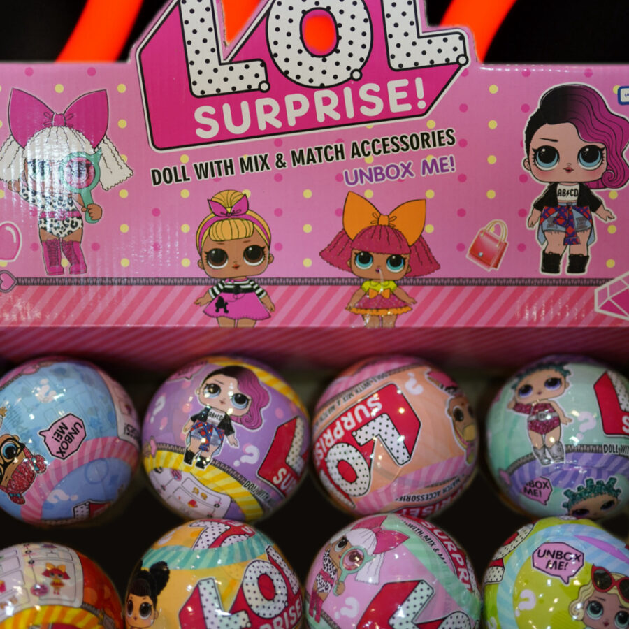 ال و ال سوپرایز (LOL Surprise Ball)