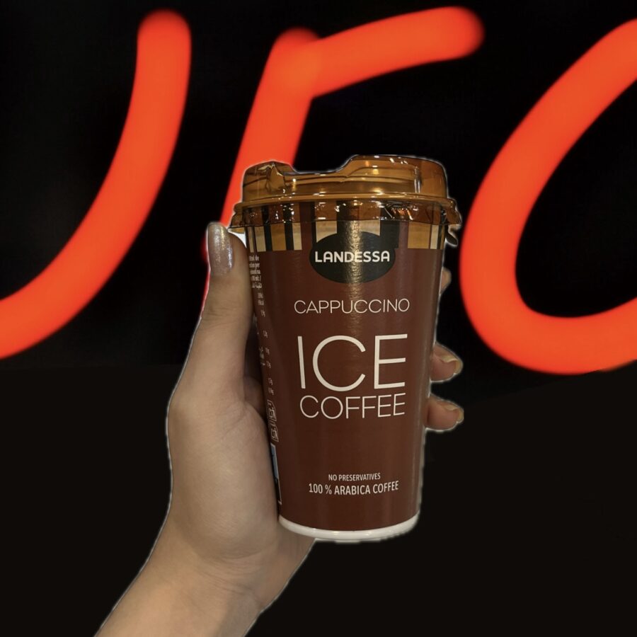 A217B71E-5B78-48BF-9FC8-316C3A290636 آیس کافی کاپوچینو (cappuccino)