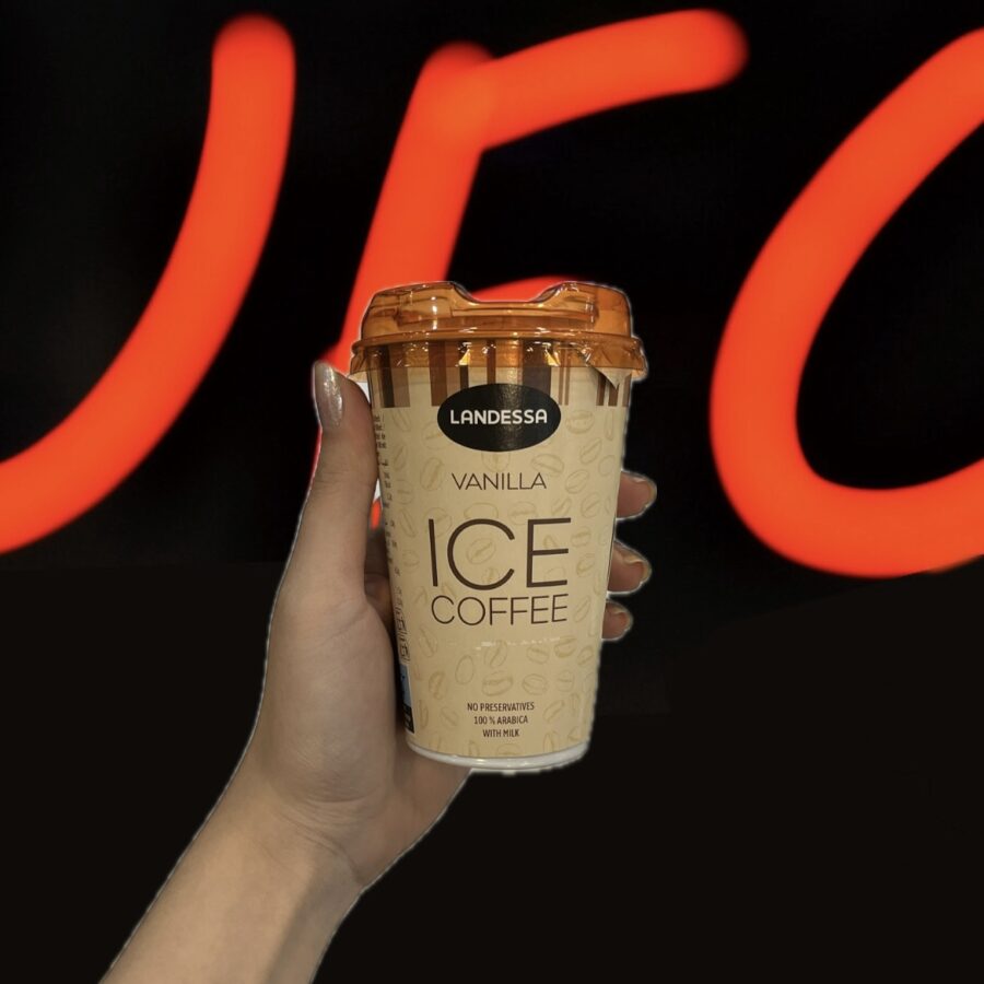 A3F8158F-C857-45C9-85B0-7B9E67B232E3 آیس کافی وانیلی( Ice Coffee Vanilla )