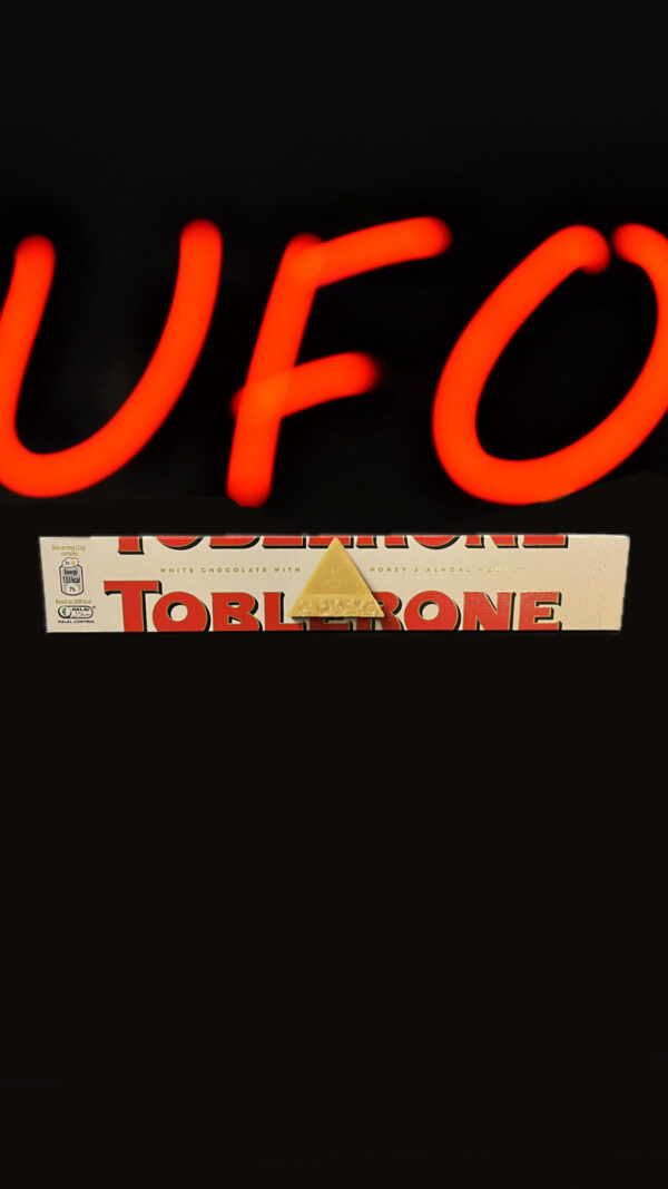توبلرون سفید (White Toblerone)