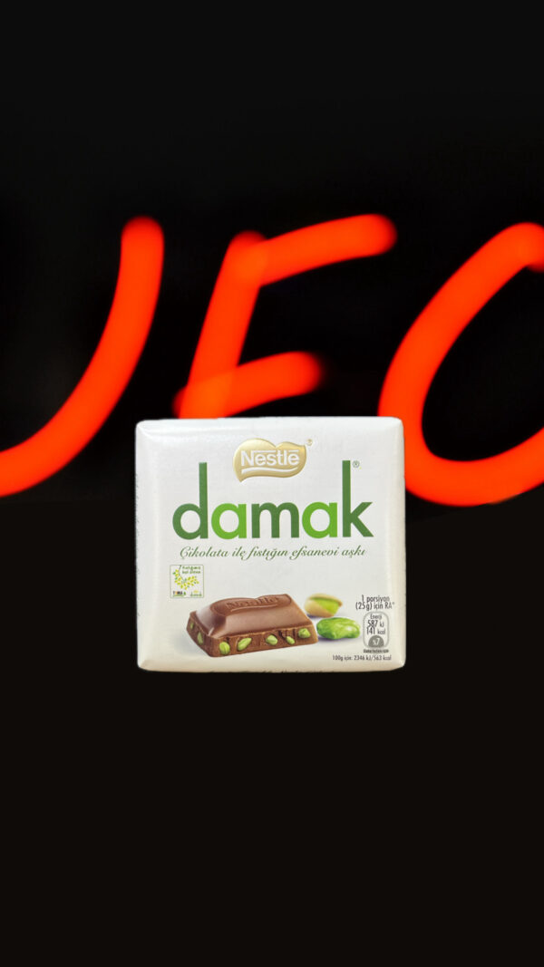 C107CCC4-5AA3-443E-99FF-1756E2695E33 شکلات شیری با پسته(Nestlé Damak )