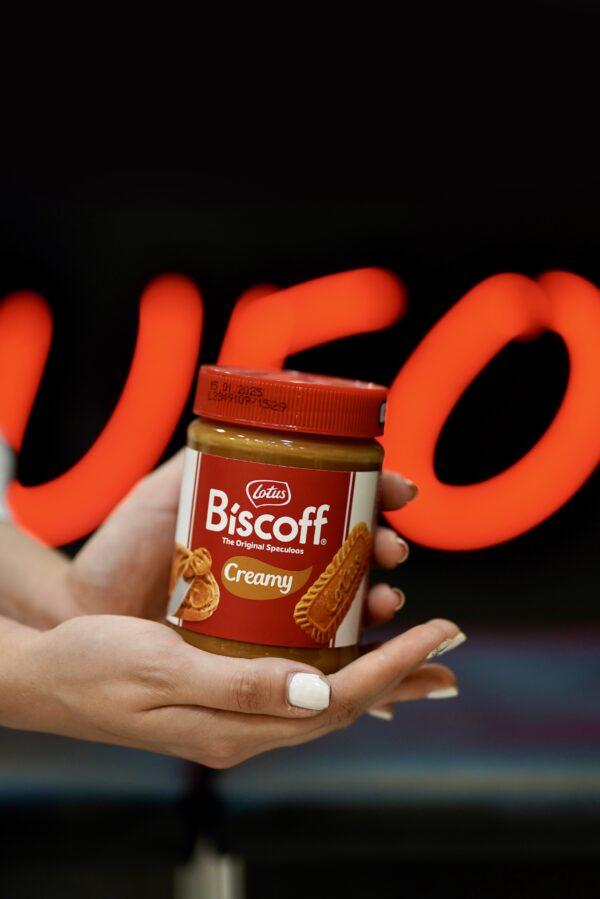 DSC01060 کره بیسکوییت لوتوس کرمی (Lotus Biscoff )