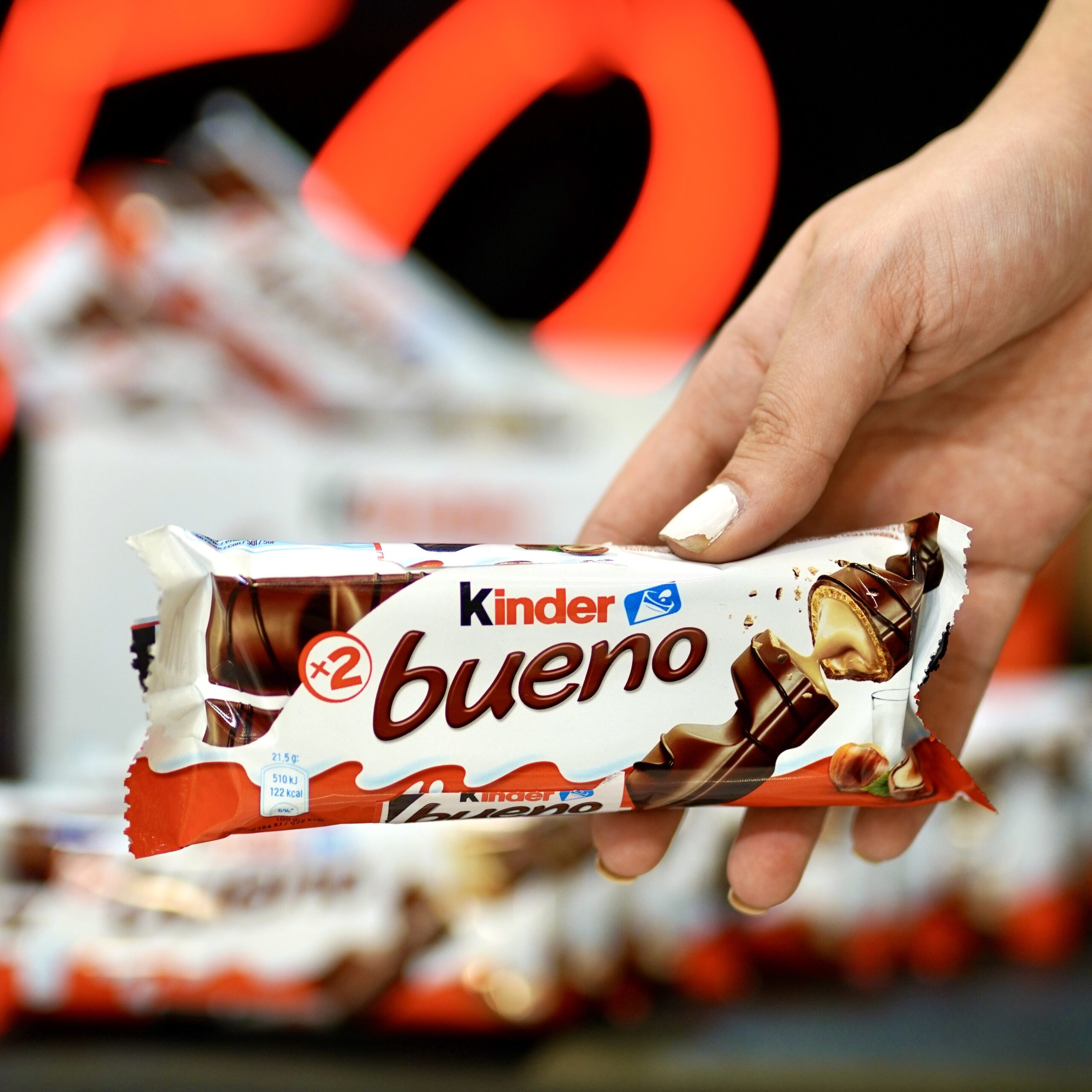 DSC01080 شکلات کیندر بوئنو (Kinder Bueno) - Image 1